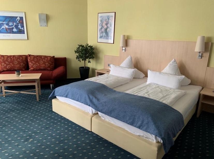 Hotel Deutsches Haus Lampertheim Ngoại thất bức ảnh